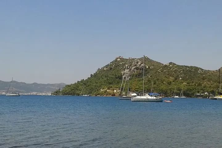 Yalancı Boğaz